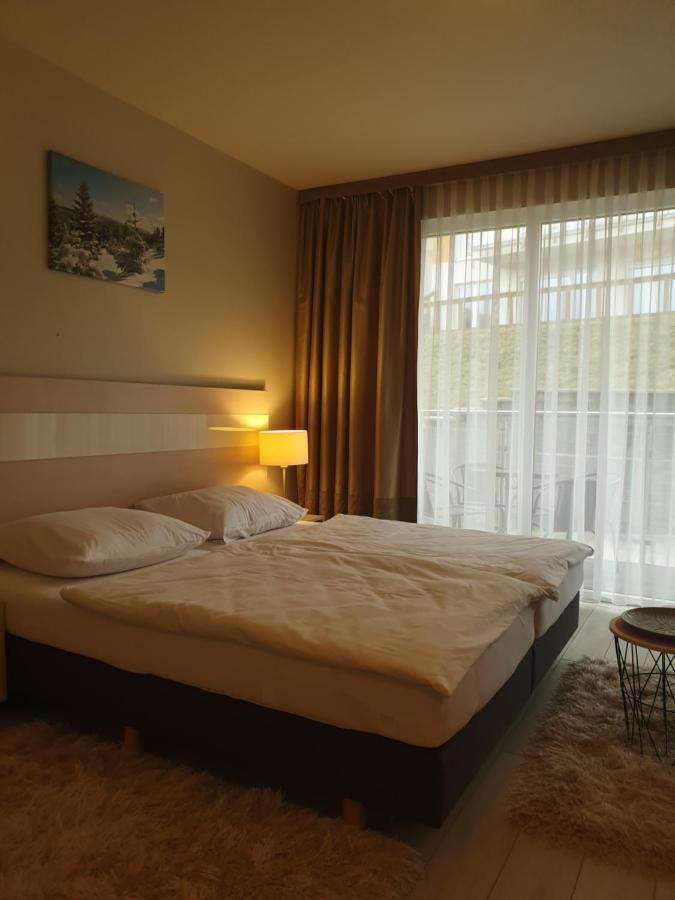 Apartament Sienna Czarna Gora Ischgl 18 المظهر الخارجي الصورة